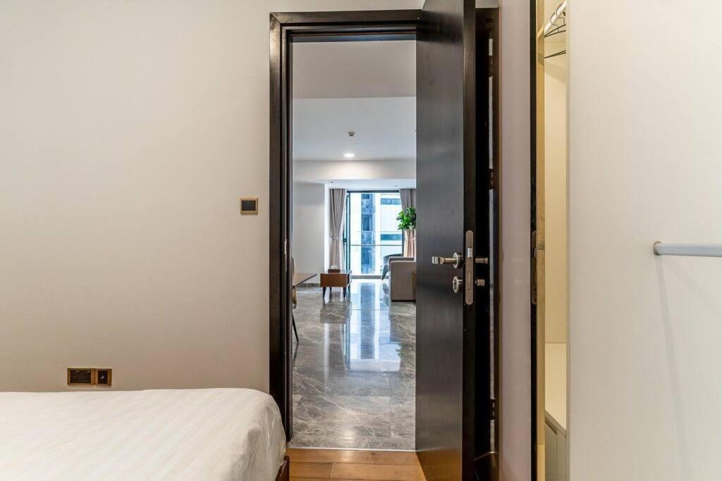 Căn hộ 3bed Resortstyle In D1/pool/gym/cigar
