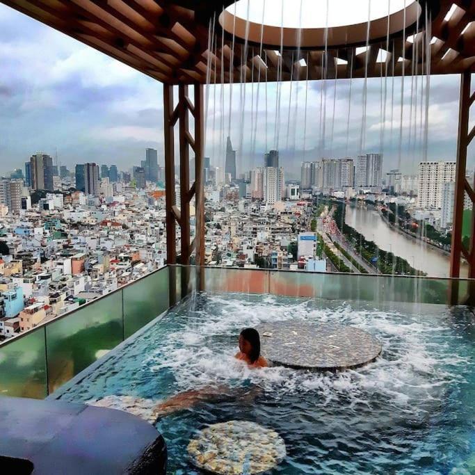 3bed Resortstyle In D1/pool/gym/cigar Căn hộ TP. Hồ Chí Minh