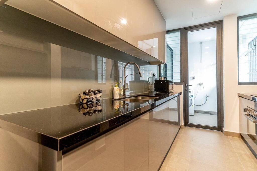 Căn hộ 3bed Resortstyle In D1/pool/gym/cigar TP. Hồ Chí Minh