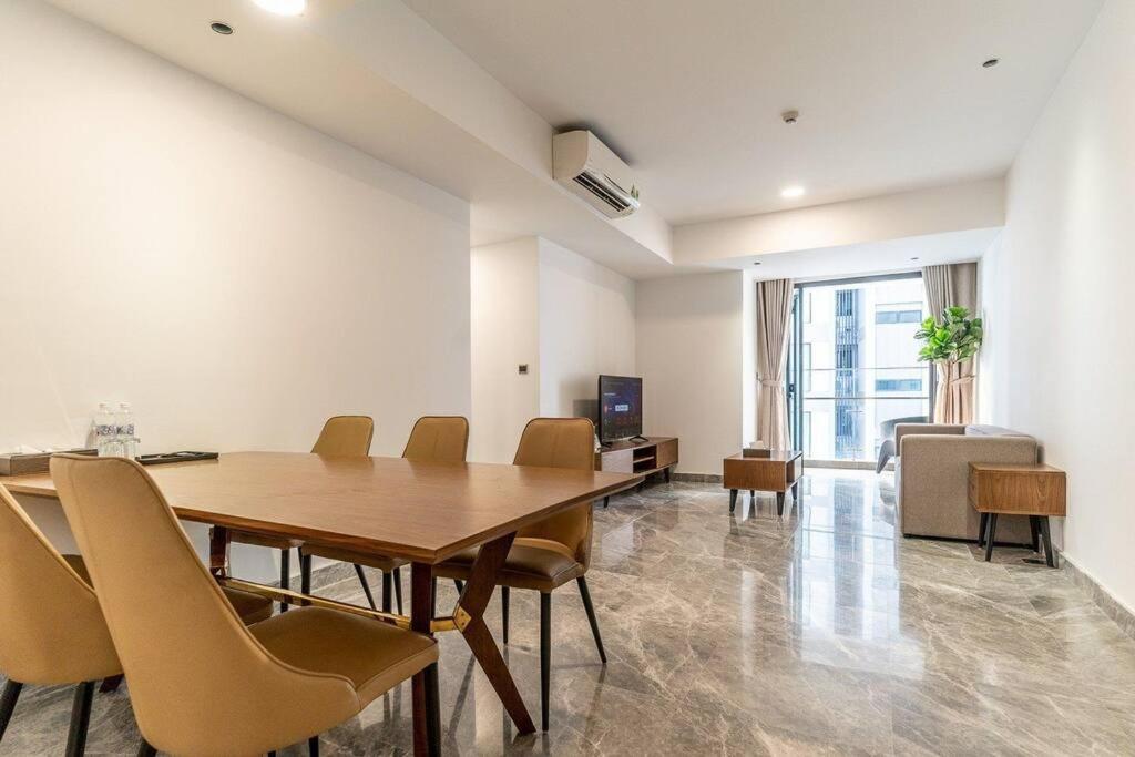 Căn hộ 3bed Resortstyle In D1/pool/gym/cigar *