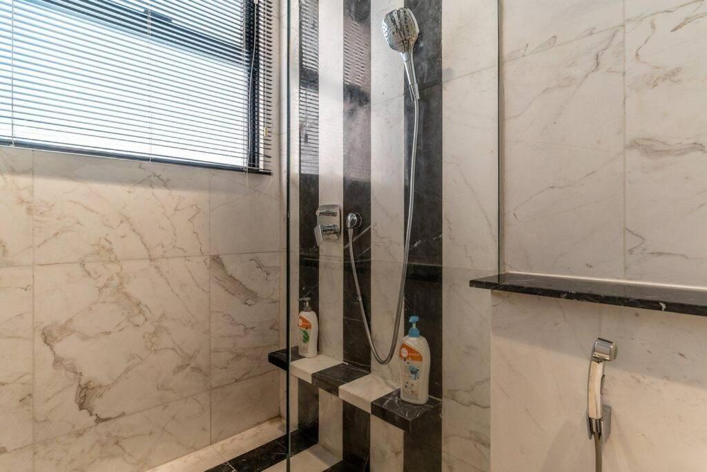 3bed Resortstyle In D1/pool/gym/cigar * TP. Hồ Chí Minh