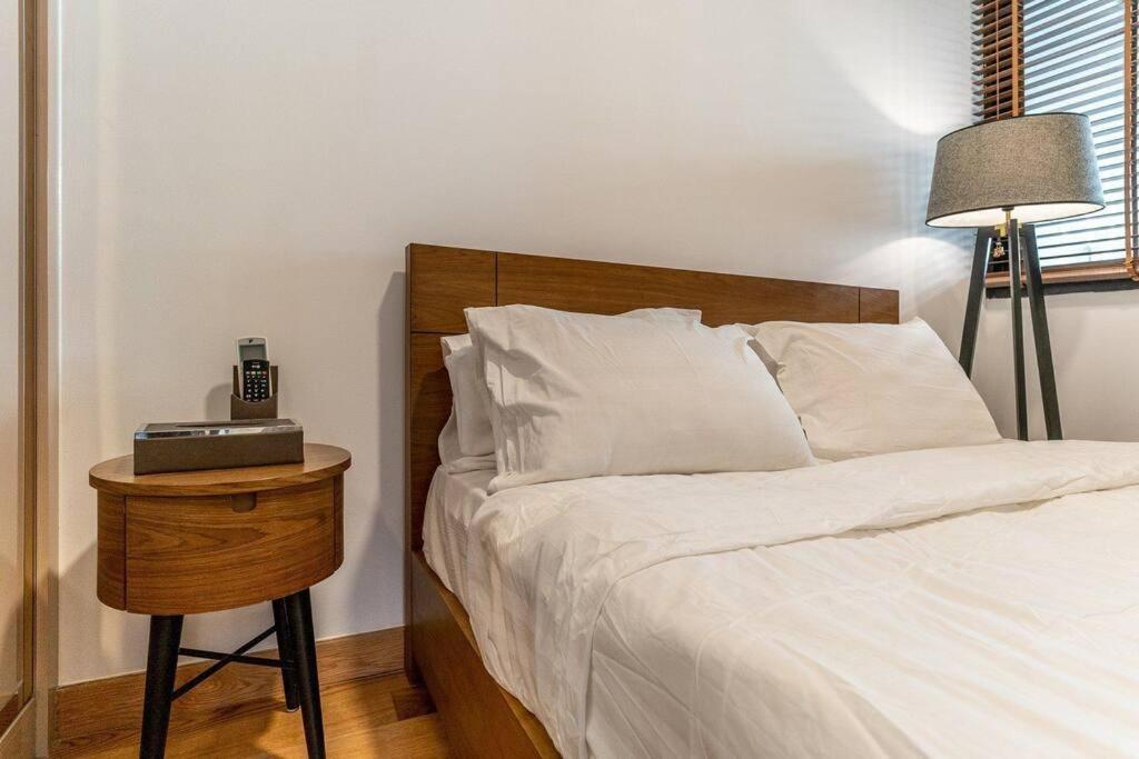 3bed Resortstyle In D1/pool/gym/cigar Apartment