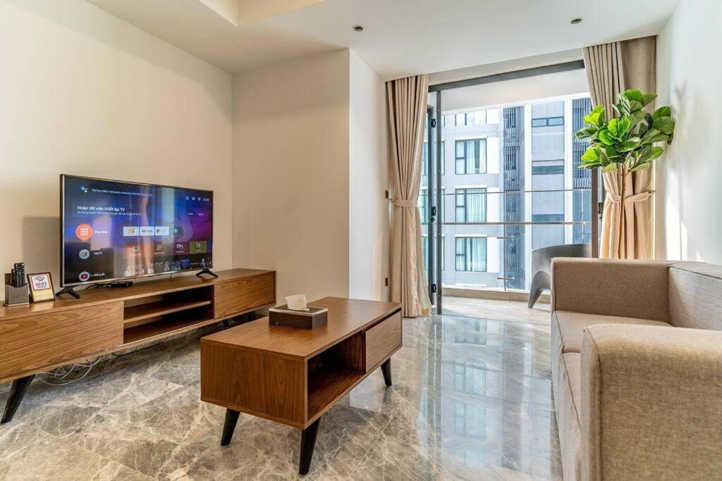 3bed Resortstyle In D1/pool/gym/cigar *